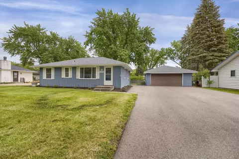 8459 Hinton Ave S, Cottage Grove, MN 55016