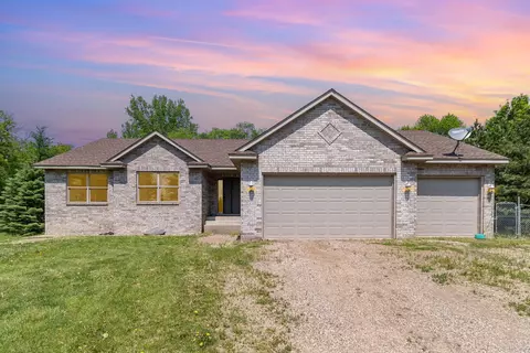 29687 241st Ave, Belle Plaine, MN 56011