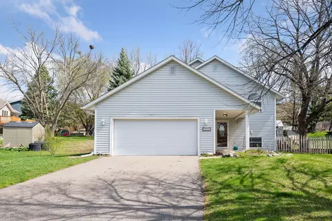 1200 Greenfield Cir, Waconia, MN 55387