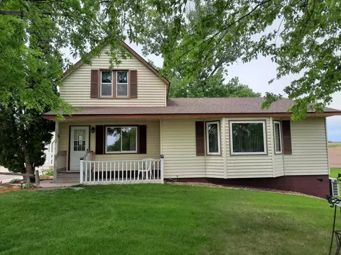 15902 County Road 21, Watkins, MN 55389