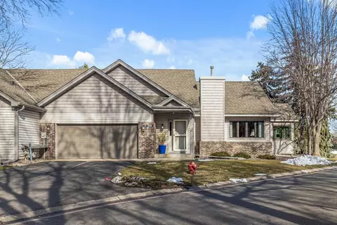 13400 Parkwood Dr, Burnsville, MN 55337