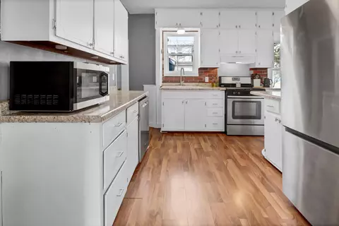 Kitchen - 1902 3rd St N, Saint Cloud, MN 56303 photo 1 of 6