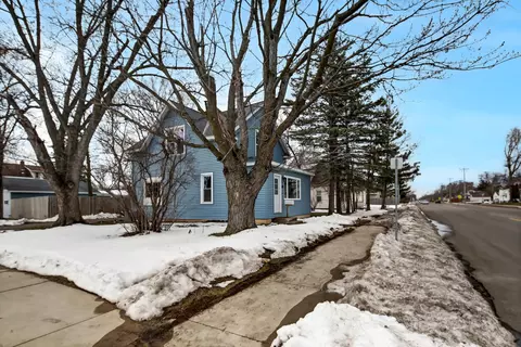 Exterior - 1902 3rd St N, Saint Cloud, MN 56303 photo 4 of 12