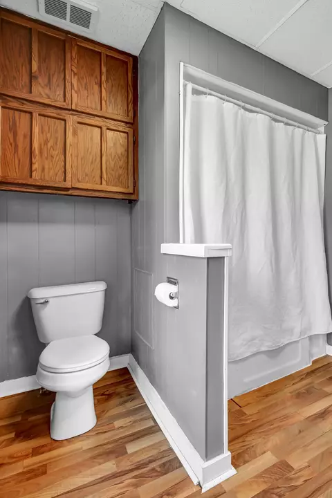 Bath - 1902 3rd St N, Saint Cloud, MN 56303 photo 1 of 5
