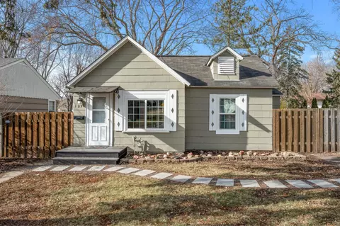 1231 Kent St, Saint Paul, MN 55117