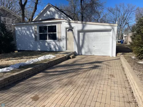 612 Rose St, Lisbon, ND 58054