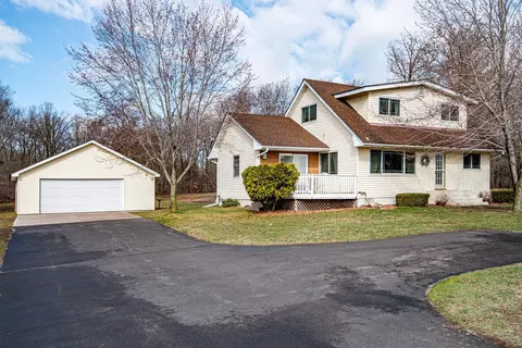 39100 Harder Pkwy, North Branch, MN 55056