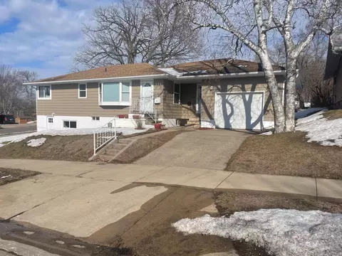 154 11th Ave N, Waite Park, MN 56387