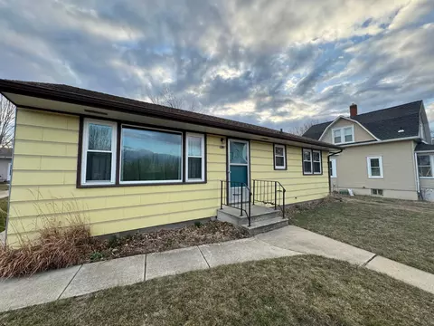 912 S German St, New Ulm, MN 56073