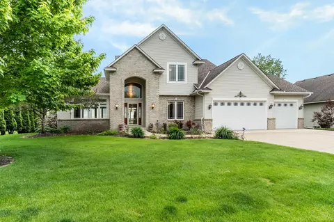 549 Tuttle Dr, Hastings, MN 55033