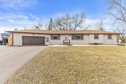 324 107th Ave NE, Blaine, MN 55434