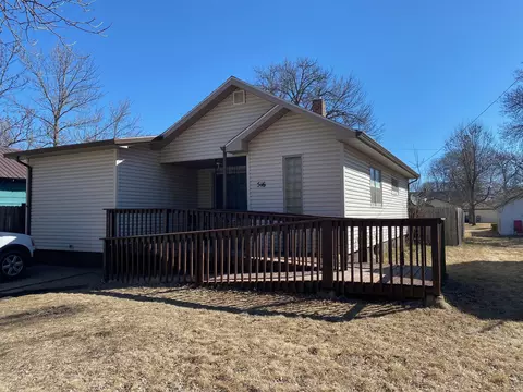 516 2nd St NW, Mahnomen, MN 56557