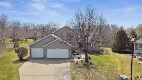 14015 Drake St NW, Andover, MN 55304