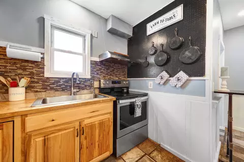 Kitchen - 4480 41st St W, Webster, MN 55088 photo 3 of 7