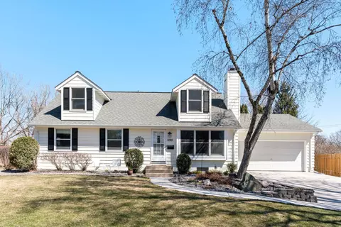 3125 Croft Dr, Saint Anthony, MN 55418