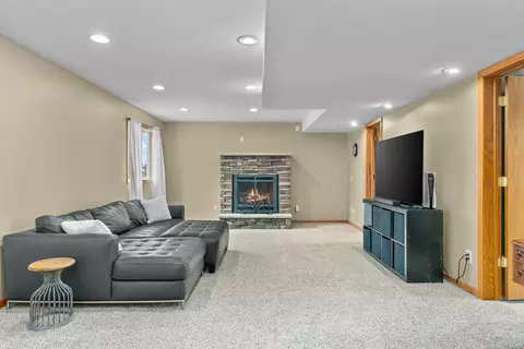 Living - 4794 Birch St, Hampton, MN 55031 photo 7 of 8