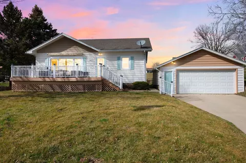 941 N Shore Ave, Albert Lea, MN 56007