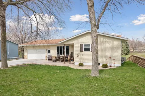 130 Casper St, Norwood Young America, MN 55368