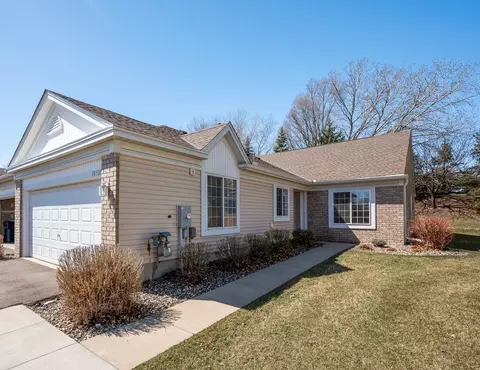 18727 Kalmar Ct, Lakeville, MN 55044