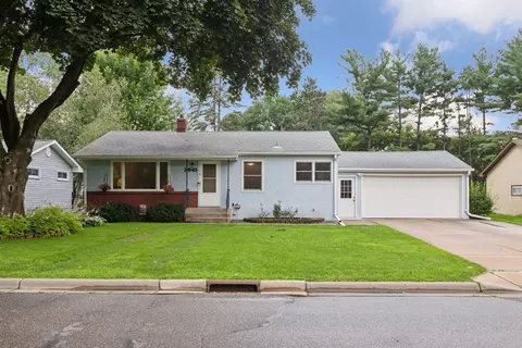2641 Brookview Dr E, Maplewood, MN 55119