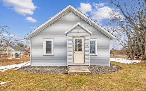 408 Pearl St, Balsam Lake, WI 54810