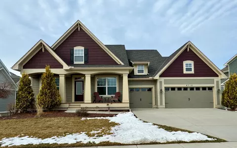 4116 Vista View Dr, Chaska, MN 55318
