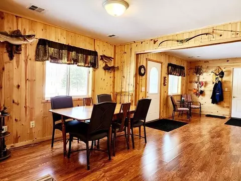 Dining - 27256 Cr-52, Bigfork, MN 56628 photo 2 of 2