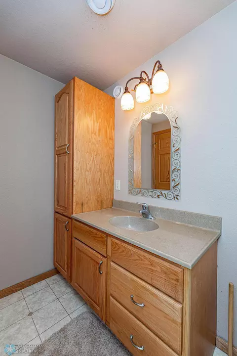 505 Jackson Ave E, Lisbon, ND 58054 photo 41