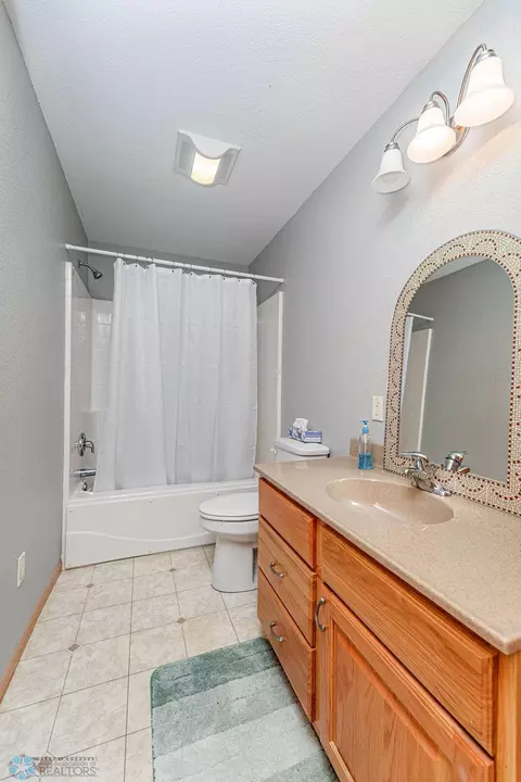 505 Jackson Ave E, Lisbon, ND 58054 photo 26