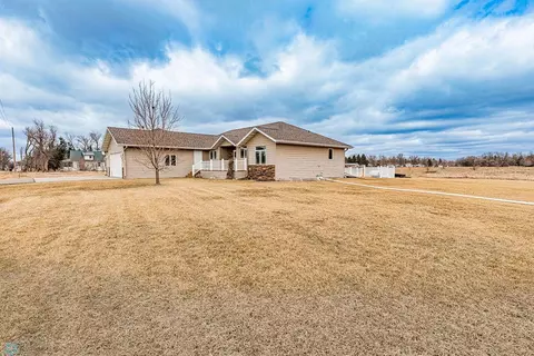 505 Jackson Ave E, Lisbon, ND 58054 photo 57