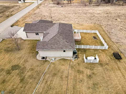 505 Jackson Ave E, Lisbon, ND 58054 photo 49