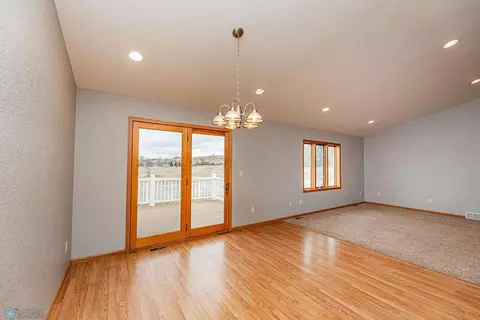 505 Jackson Ave E, Lisbon, ND 58054 photo 13