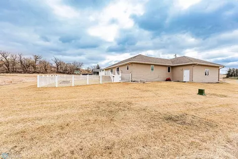 505 Jackson Ave E, Lisbon, ND 58054 photo 53