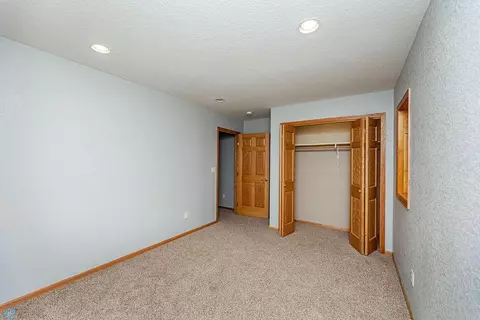 505 Jackson Ave E, Lisbon, ND 58054 photo 24