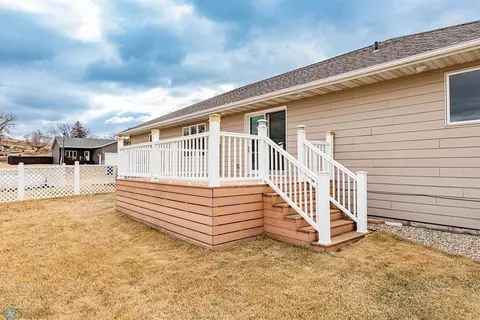505 Jackson Ave E, Lisbon, ND 58054 photo 54