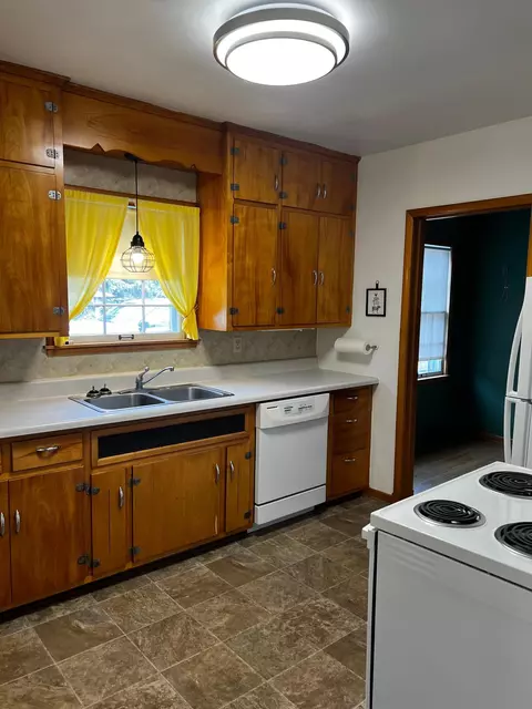 421 6th Ave, Madison, MN 56256 photo 31