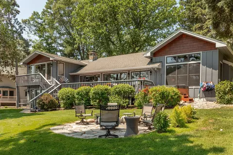 14865 Backdahl Rd, Crosslake, MN 56442