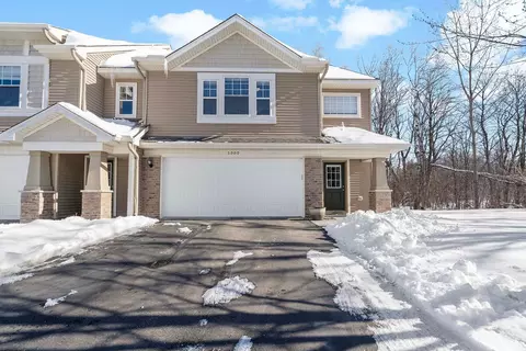 5000 Everest Ln N, Plymouth, MN 55446