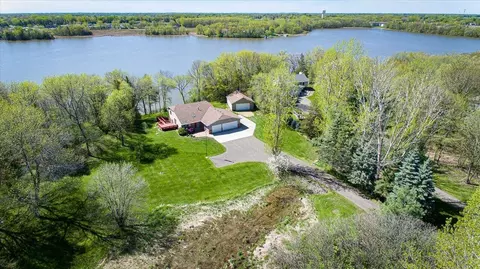 30563 Wallmark Lake Dr, Chisago City, MN 55013