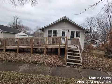 130 S Manyaska St, Sherburn, MN 56171