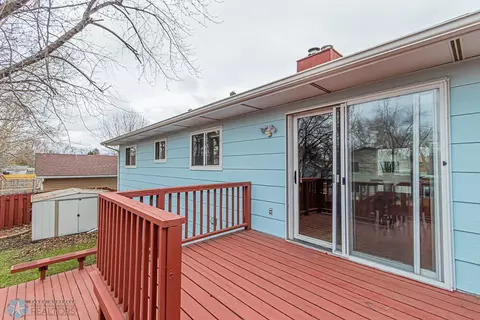 Exterior - 2008 29th Ave S, Fargo, ND 58103 photo 6 of 14