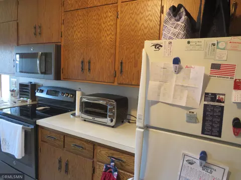 1122 13th St E, Glencoe, MN 55336 photo 9