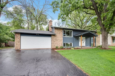 12717 Portland Ave, Burnsville, MN 55337