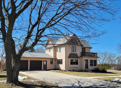 Exterior - 55 2nd Ave NW, Harmony, MN 55939 photo 9 of 9
