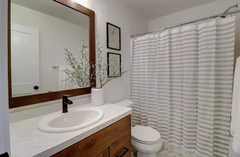 2584 Fulton Loop S, Fargo, ND 58104 photo 16