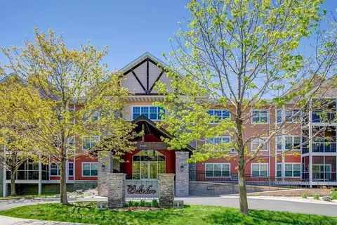 9165 Comstock Ln N #307, Maple Grove, MN 55311