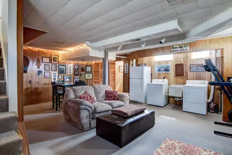 Living - 205 4th Grant Blvd E, Wabasha, MN 55981 photo 7 of 7