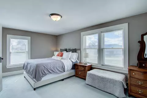 Bedroom - 205 4th Grant Blvd E, Wabasha, MN 55981 photo 1 of 5