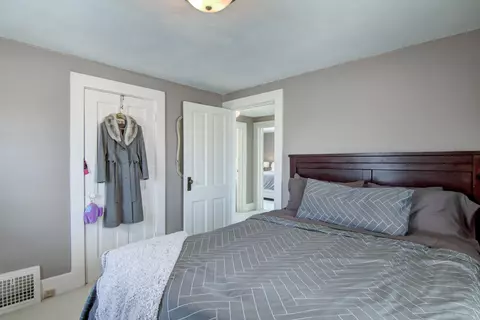 Bedroom - 205 4th Grant Blvd E, Wabasha, MN 55981 photo 3 of 5