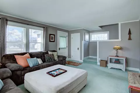 Living - 205 4th Grant Blvd E, Wabasha, MN 55981 photo 2 of 7